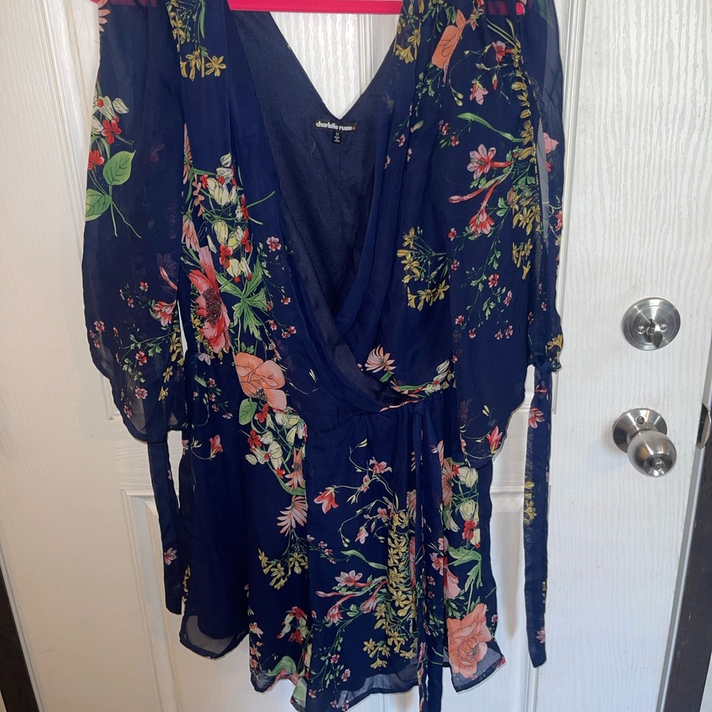 Floral Shorts Romper from Charlotte Russe+ size 1x Sheer open sleeve cute ties